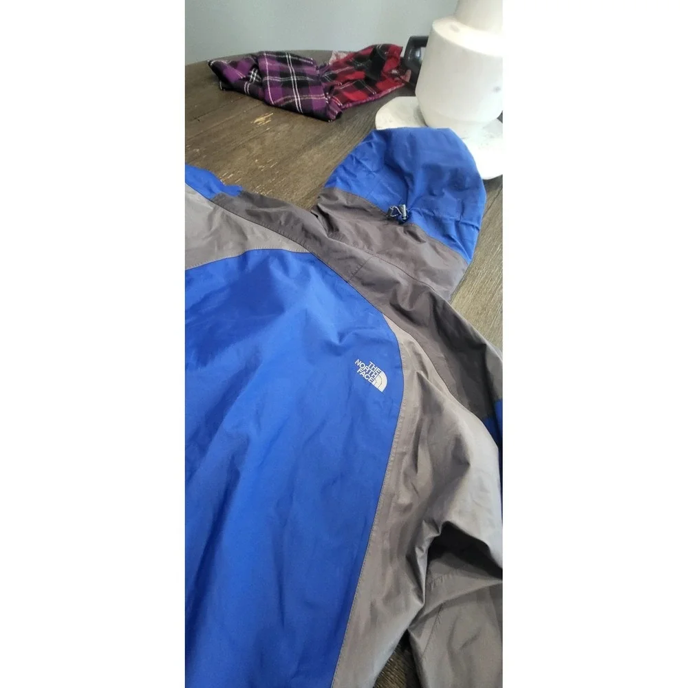 Vintage 90s The North Face Men's Gore-Tex Mountain Jacket Blue Black Hooded L